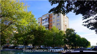 OSTROVENI - APARTAMENT 4 CAMERE, CENTRALA PROPRIE